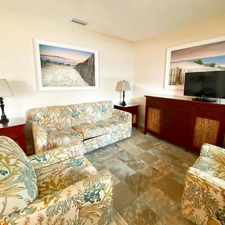 Nautical Watch Aparthotel Belleair Beach Kültér fotó