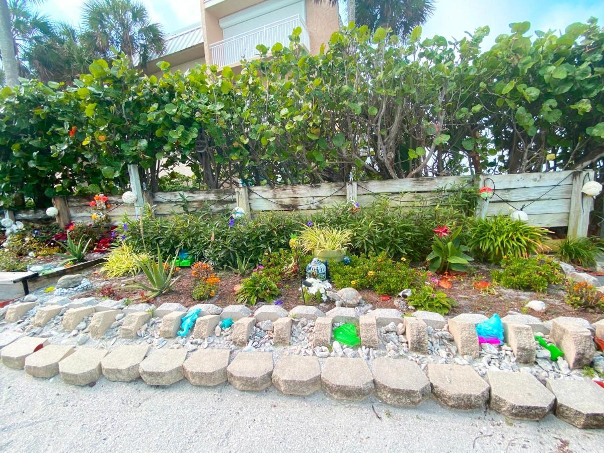 Nautical Watch Aparthotel Belleair Beach Kültér fotó