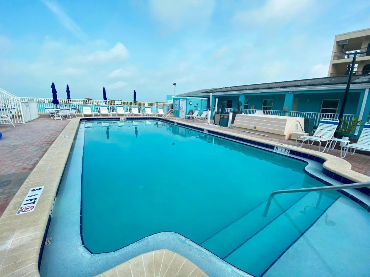 Nautical Watch Aparthotel Belleair Beach Kültér fotó