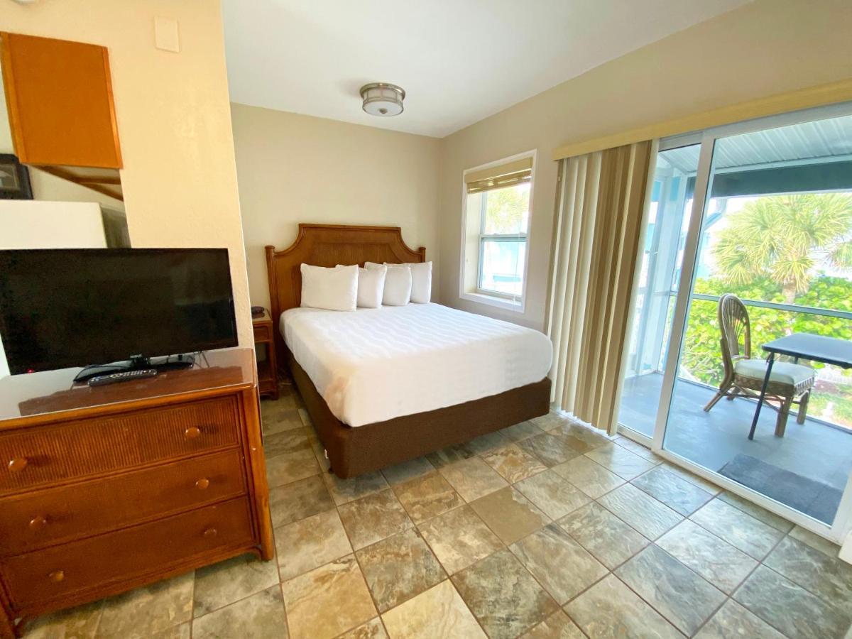 Nautical Watch Aparthotel Belleair Beach Kültér fotó
