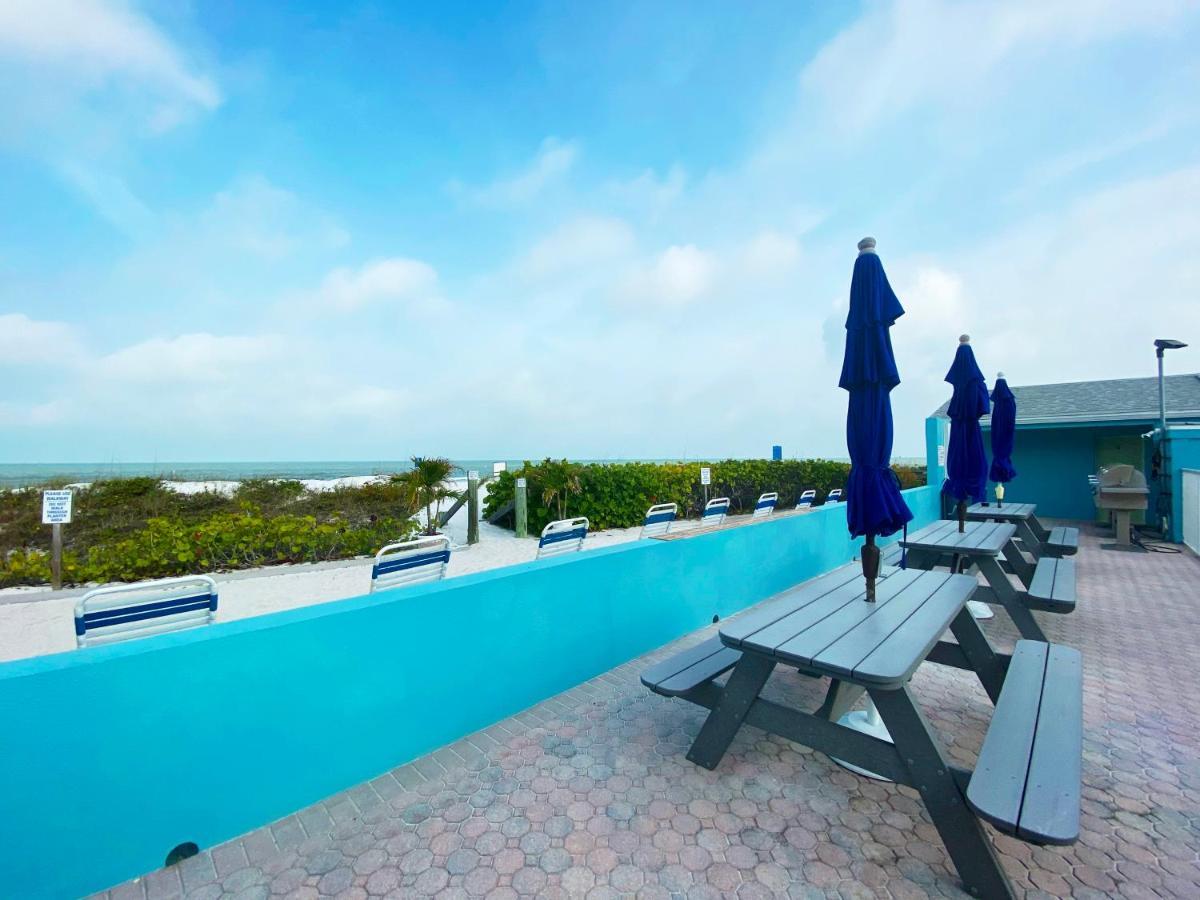 Nautical Watch Aparthotel Belleair Beach Kültér fotó