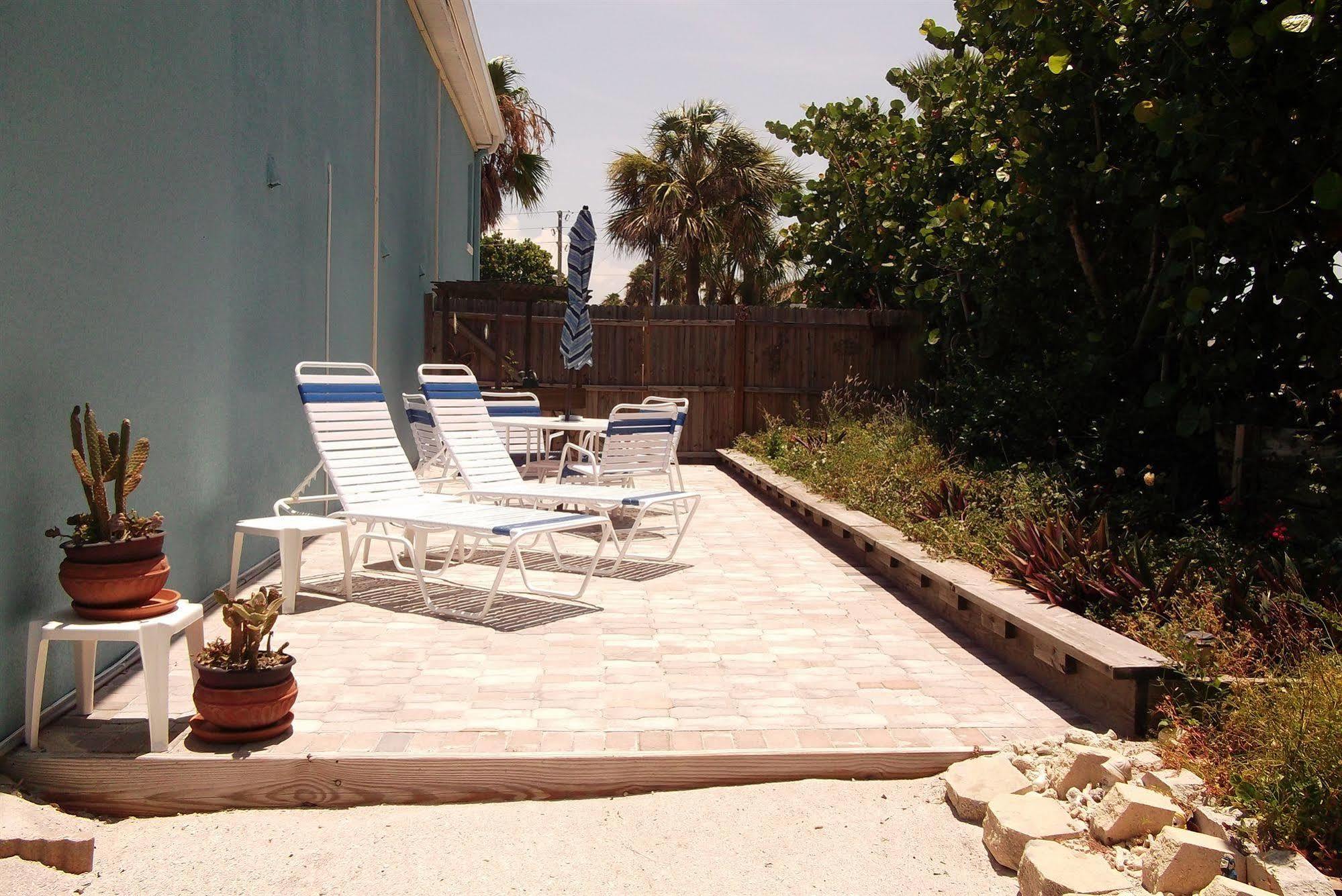Nautical Watch Aparthotel Belleair Beach Kültér fotó